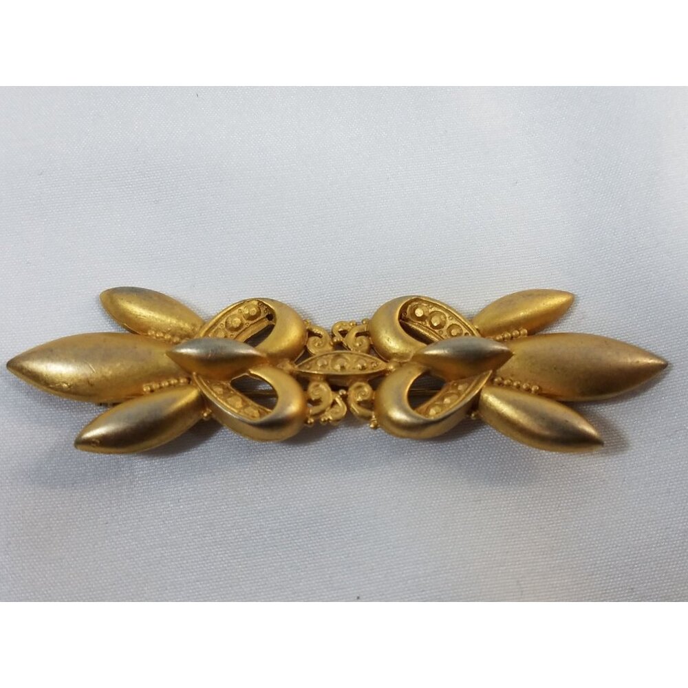 JJ Jonette Gold-toned Brooch Pin Vintage 1988